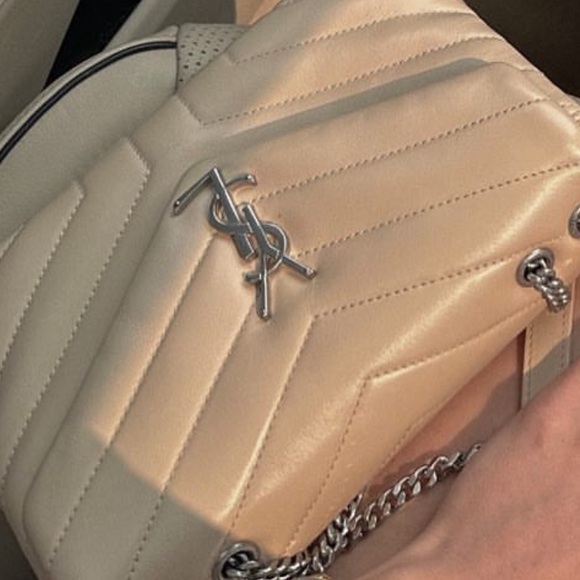 LOULOU MEDIUM IN QUILTED LEATHER - Picture 1 of 3